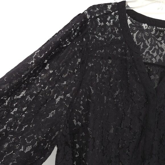 Torrid lace Harper top Size 4X black semi-sheer - Picture 4 of 13